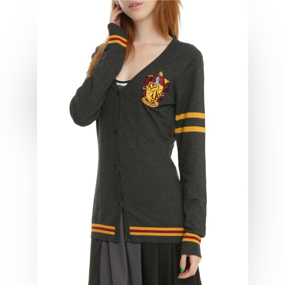 Hot Topic Harry Potter Gryffindor Cardigan Medium